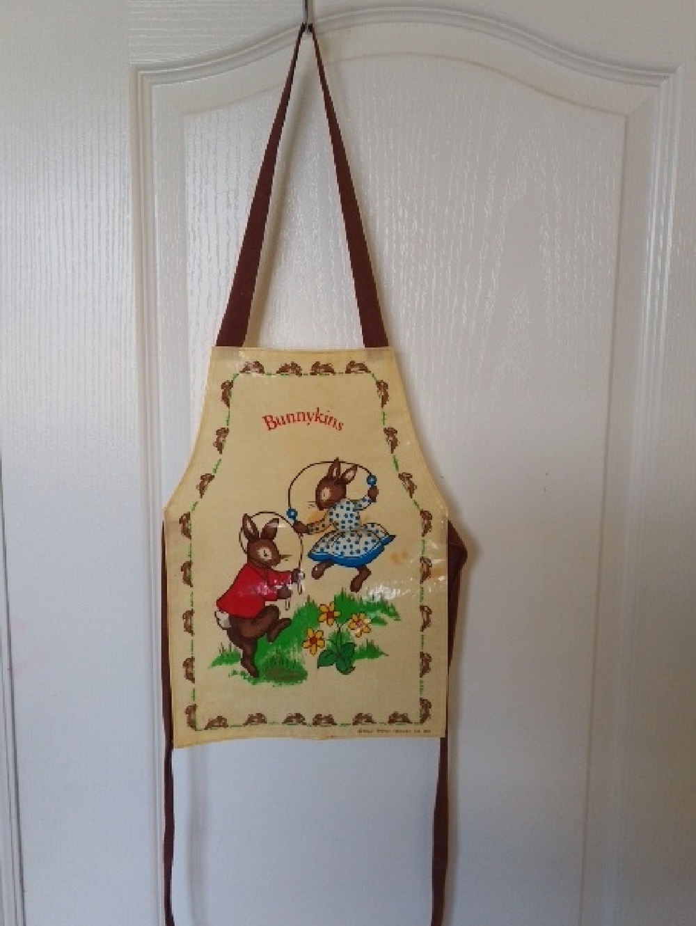 Vintage 1981 Royal Doulton Kids Bunnykins Apron Made In The UK